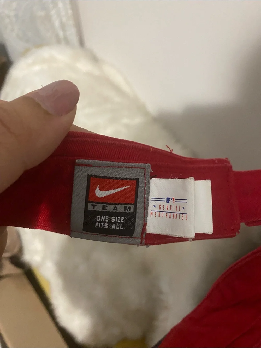 Nike Red Braves Kids Visor